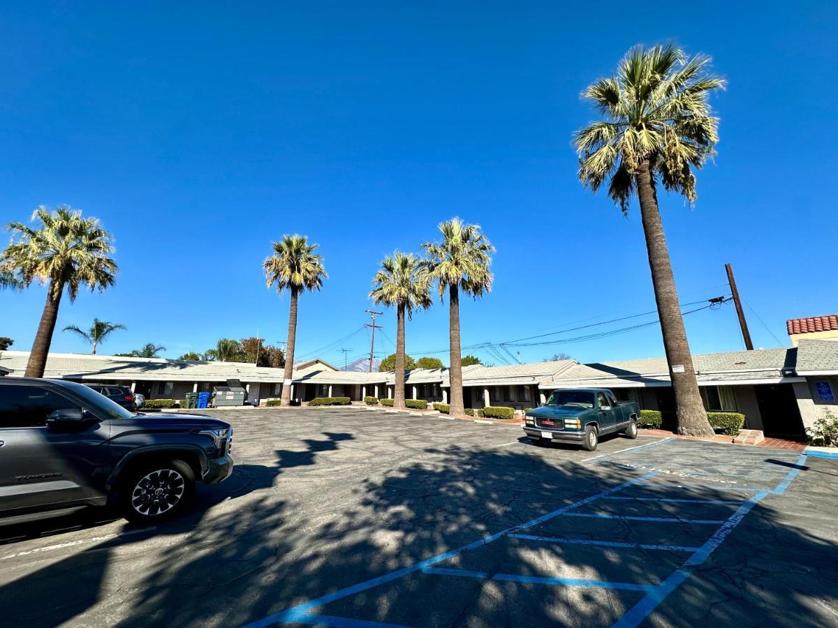 Pala Motel Pomona Exterior photo