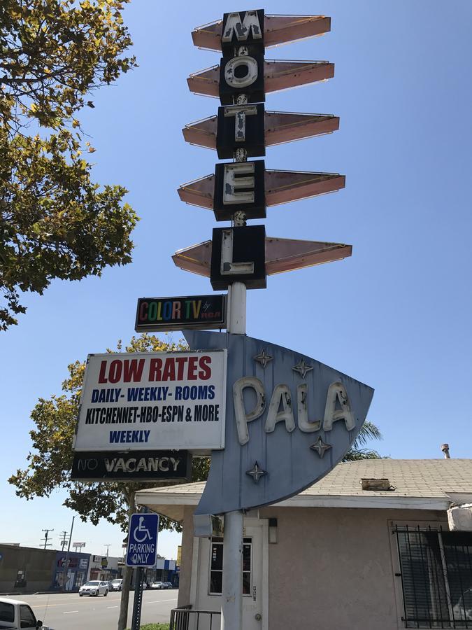 Pala Motel Pomona Exterior photo